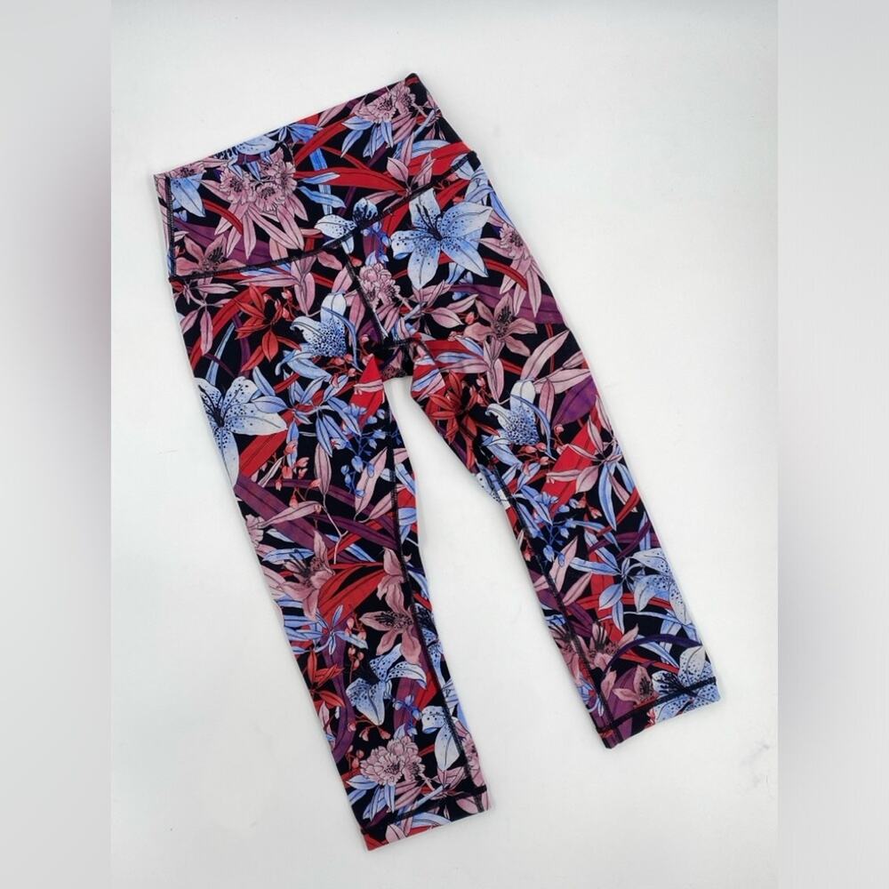 Lululemon Wunder Under Crop Hi-Rise‎ Full-On Luxtreme 21" Lush Lillies Multi - Picture 3 of 7